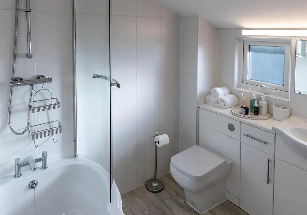 Holiday home Elegant Cottage With Garden In Gower Bishopston